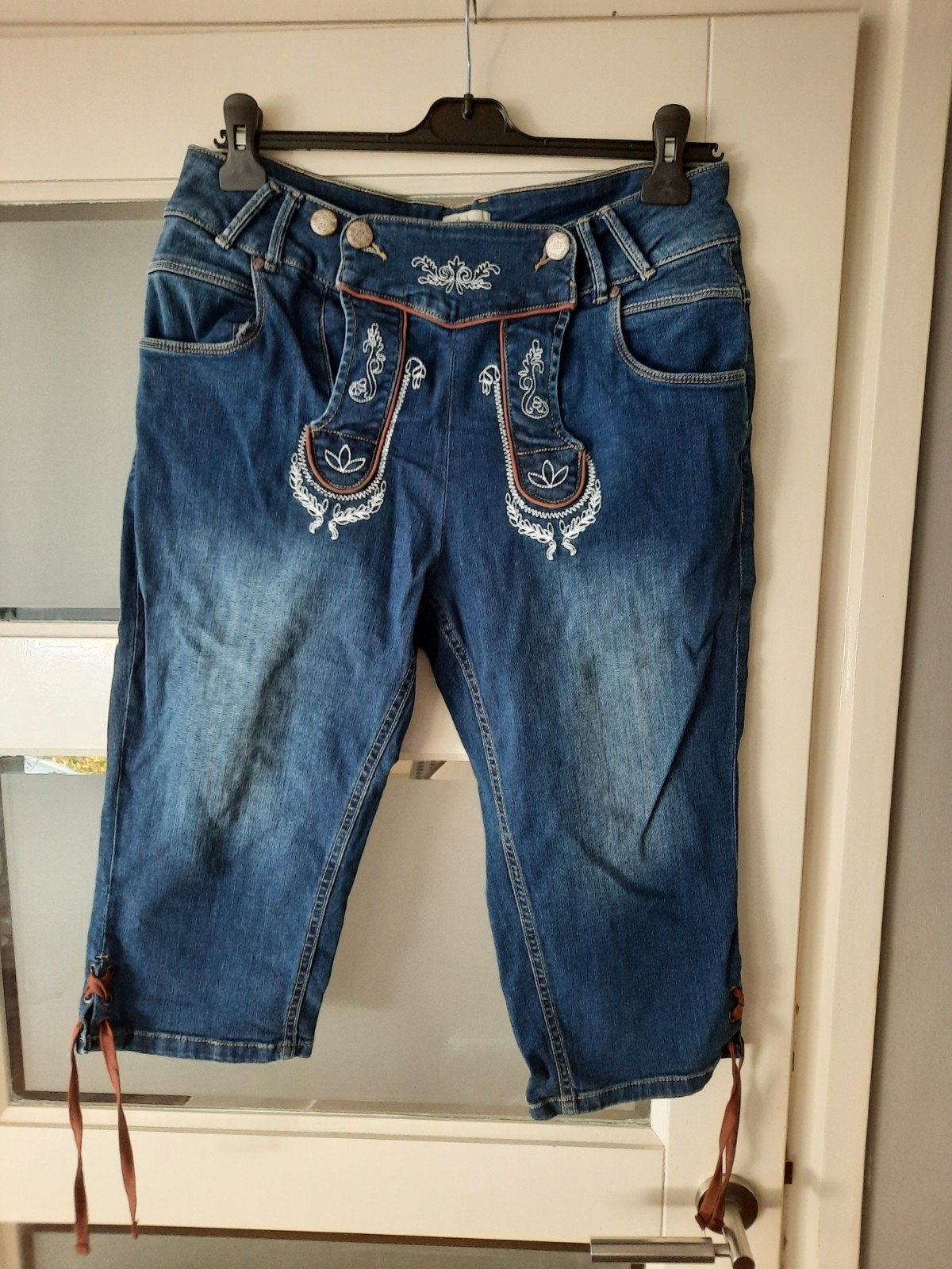 Oktoberfest waldschutz Capri Jeans Maat 44, Waldschütz, Carnaval, Maat 42/44 (L), Ophalen of Verzenden