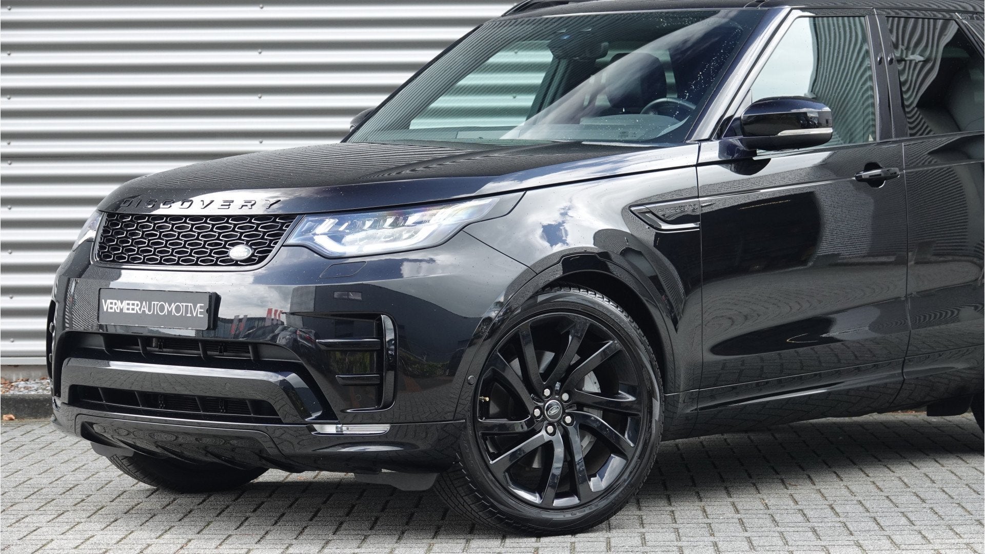 Land Rover Discovery 3.0 Sd6 Landmark Edition 7p. Black Opti, Auto's, Land Rover, Automaat, Gebruikt, 2993 cc, 7 stoelen