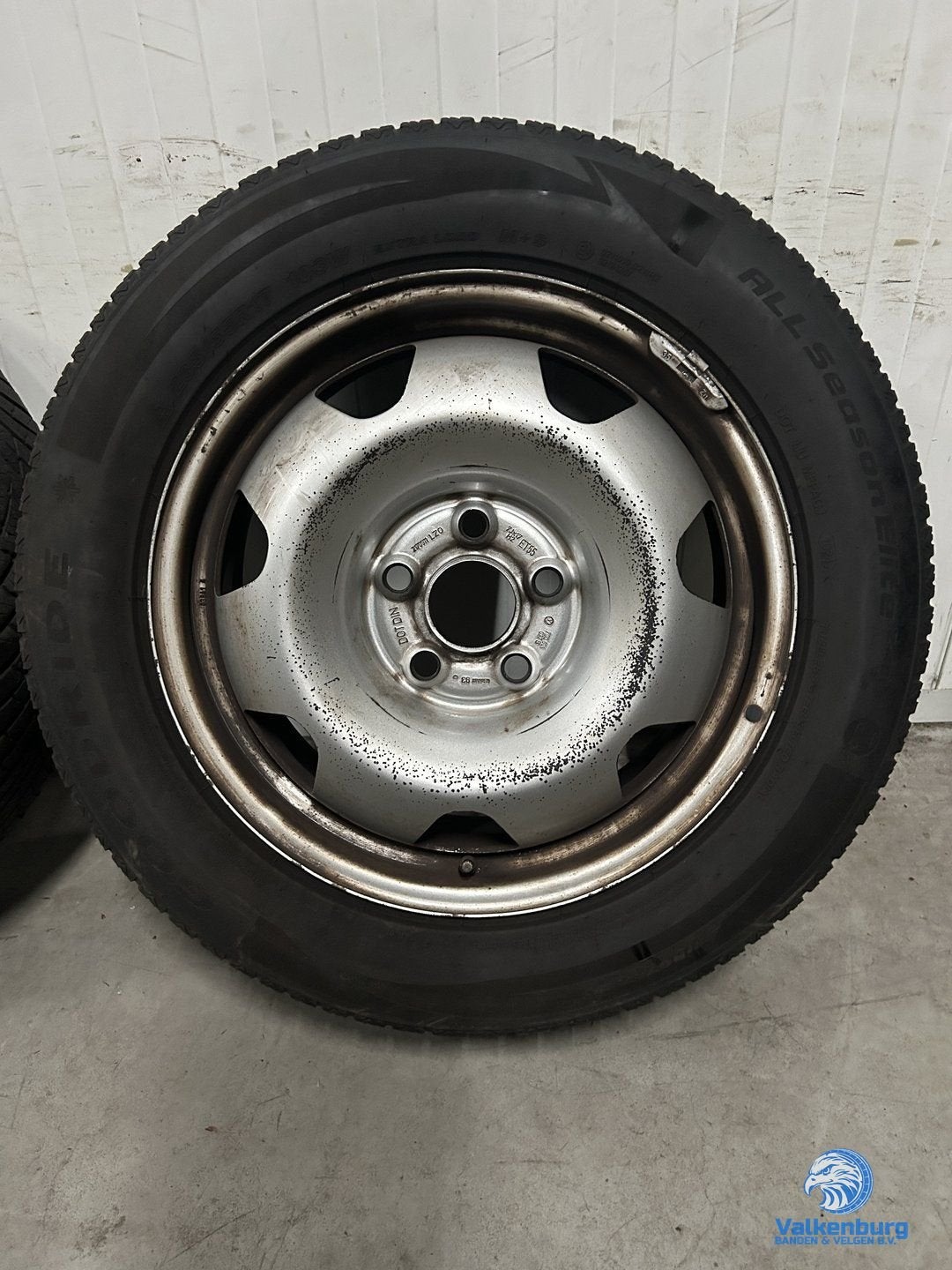 6-7mm! Originele VW Transporter T5 GP T6 T6.1 17 inch stalen, -, -, Banden en Velgen, 17 inch