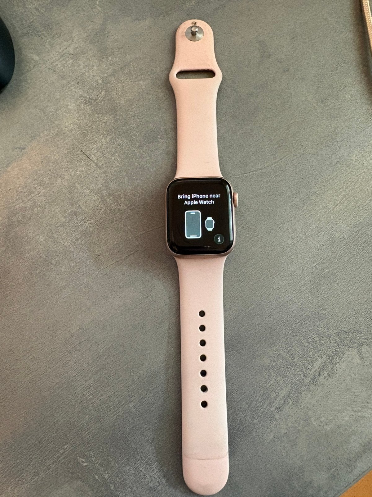 Apple watch 6 series, Ophalen, Gebruikt, Roze, IOS