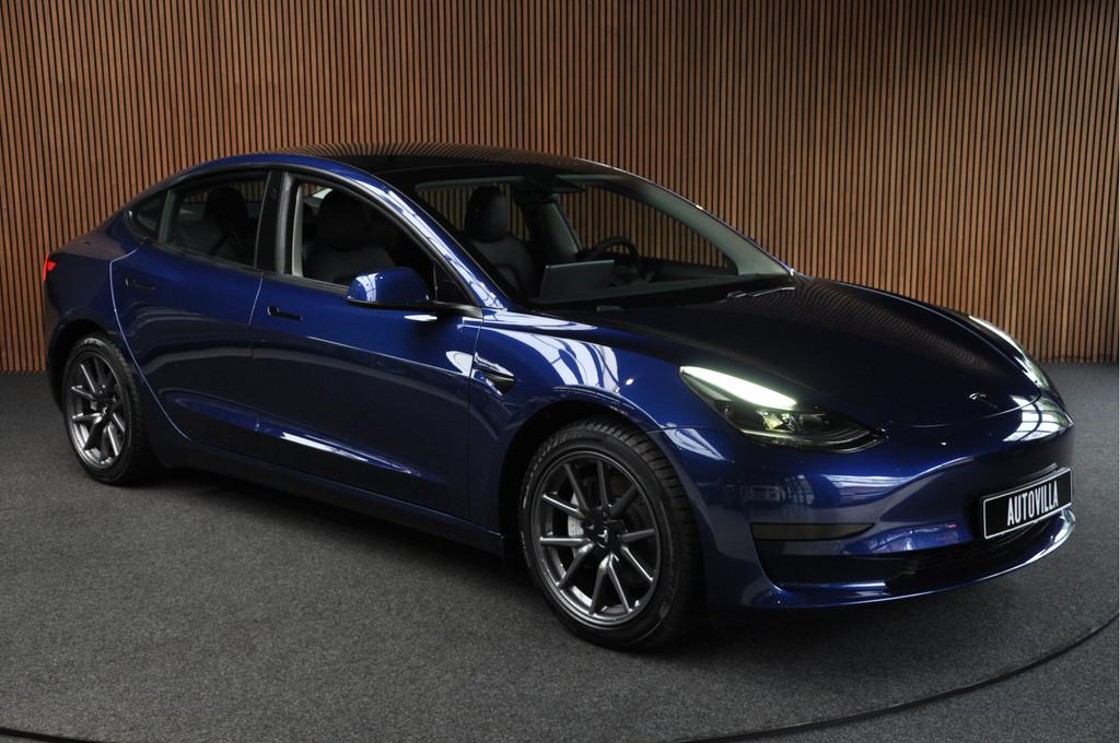 Tesla Model 3 Autopilot ACC Stuurverwarm. Afneemb. trekhaak, Automaat, Achterwielaandrijving, Gebruikt, Zwart