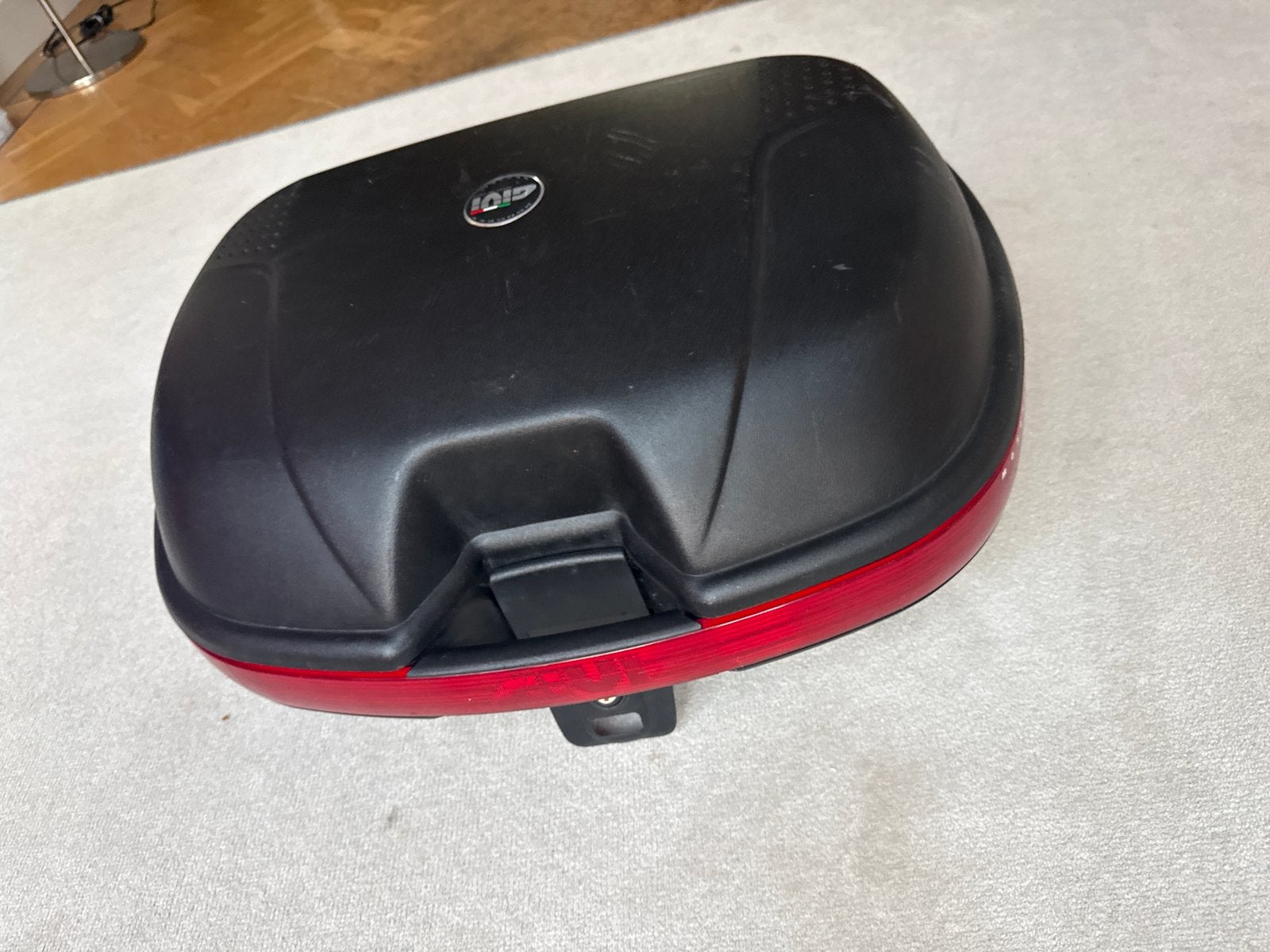 Givi Motorkoffer - Ruime en Stevige Topkoffer, Ophalen, Gebruikt