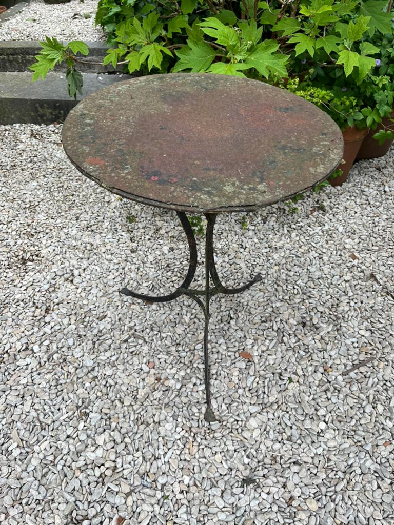 ANTIEKE RONDE IJZEREN TAFEL TUIN TERRAS PATINA, Ophalen, Gebruikt, Rond, Metaal