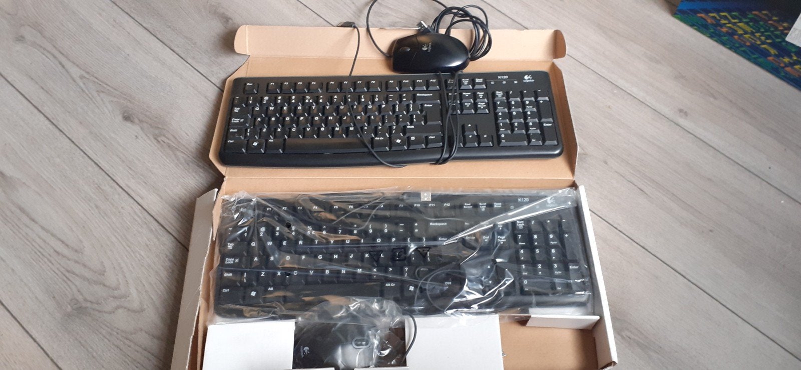 2x Logitech Desktop MK120 Toetsenbord en Muis Set, Computers en Software, Ophalen of Verzenden, Nieuw