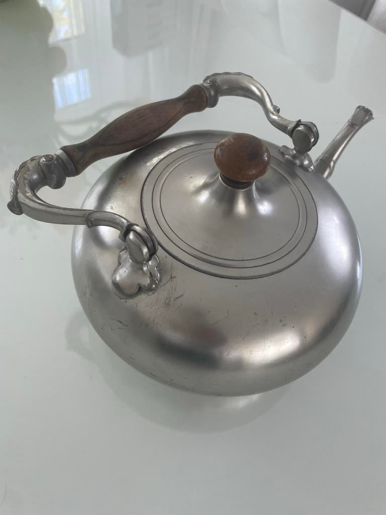 Vintage theepot van tin met houten handvat, Ophalen of Verzenden