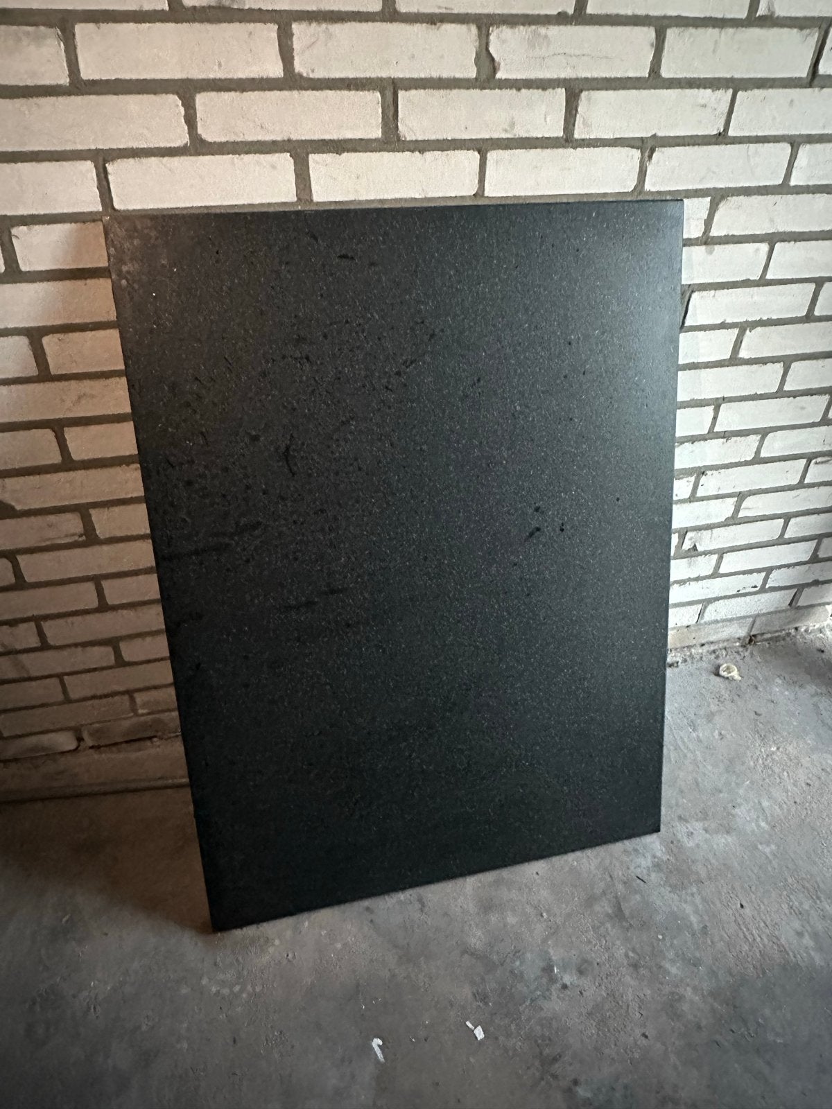 Belgisch hardsteen plaat 74,8x99,8x2 cm, Ophalen, 60 cm of meer, Gebruikt, Hardsteen