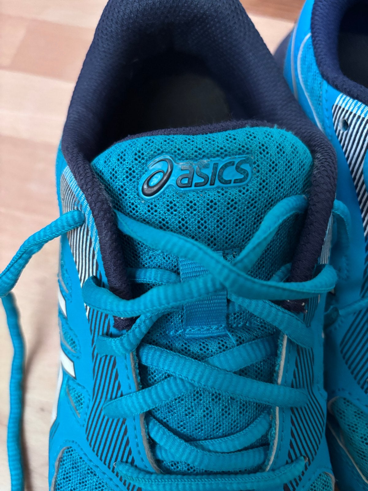 ASICS Upcourt 5 Sportschoenen - indoor- Maat 38, Ophalen of Verzenden, Gebruikt, Overige typen, Asics