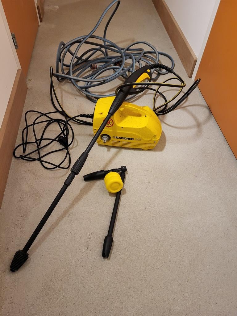 Karcher hogedrukreiniger met slang en accessoires, Tuin en Terras, Hogedrukreinigers, Ophalen
