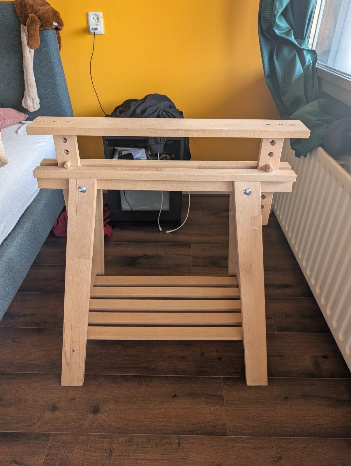 2 Ikea schragen in hoogte verstelbaar, Ophalen, Zo goed als nieuw