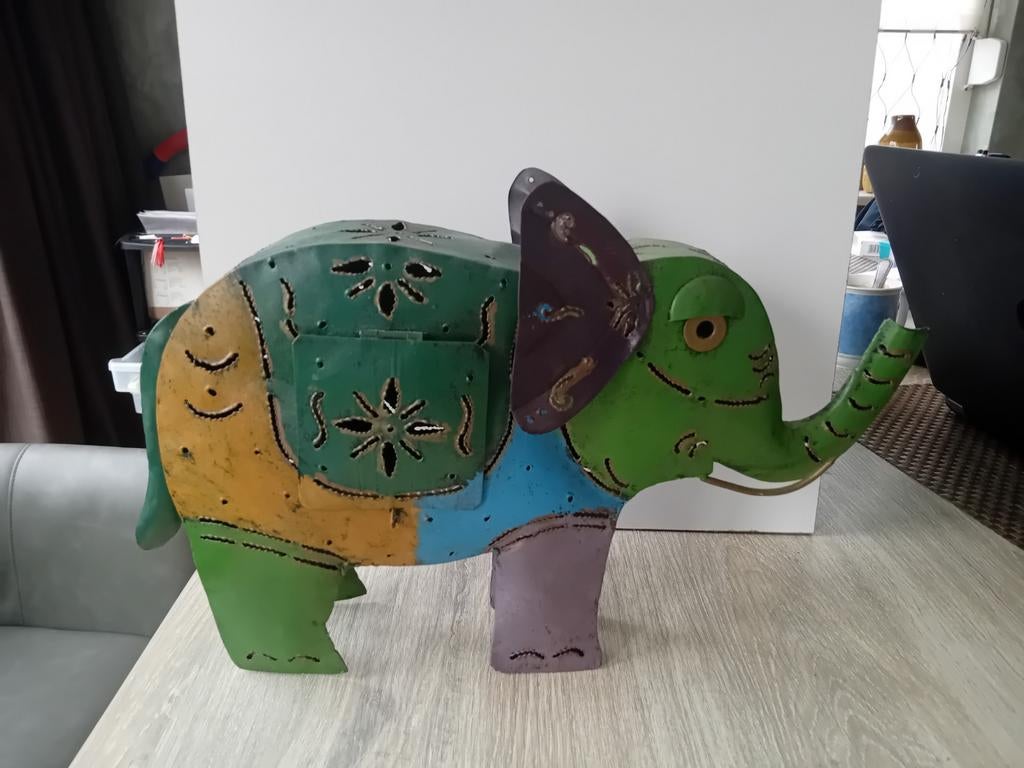 Decoratieve olifant, metaal, meerkleurig, Gebruikt, Meerkleurig, Ophalen of Verzenden, Oosters