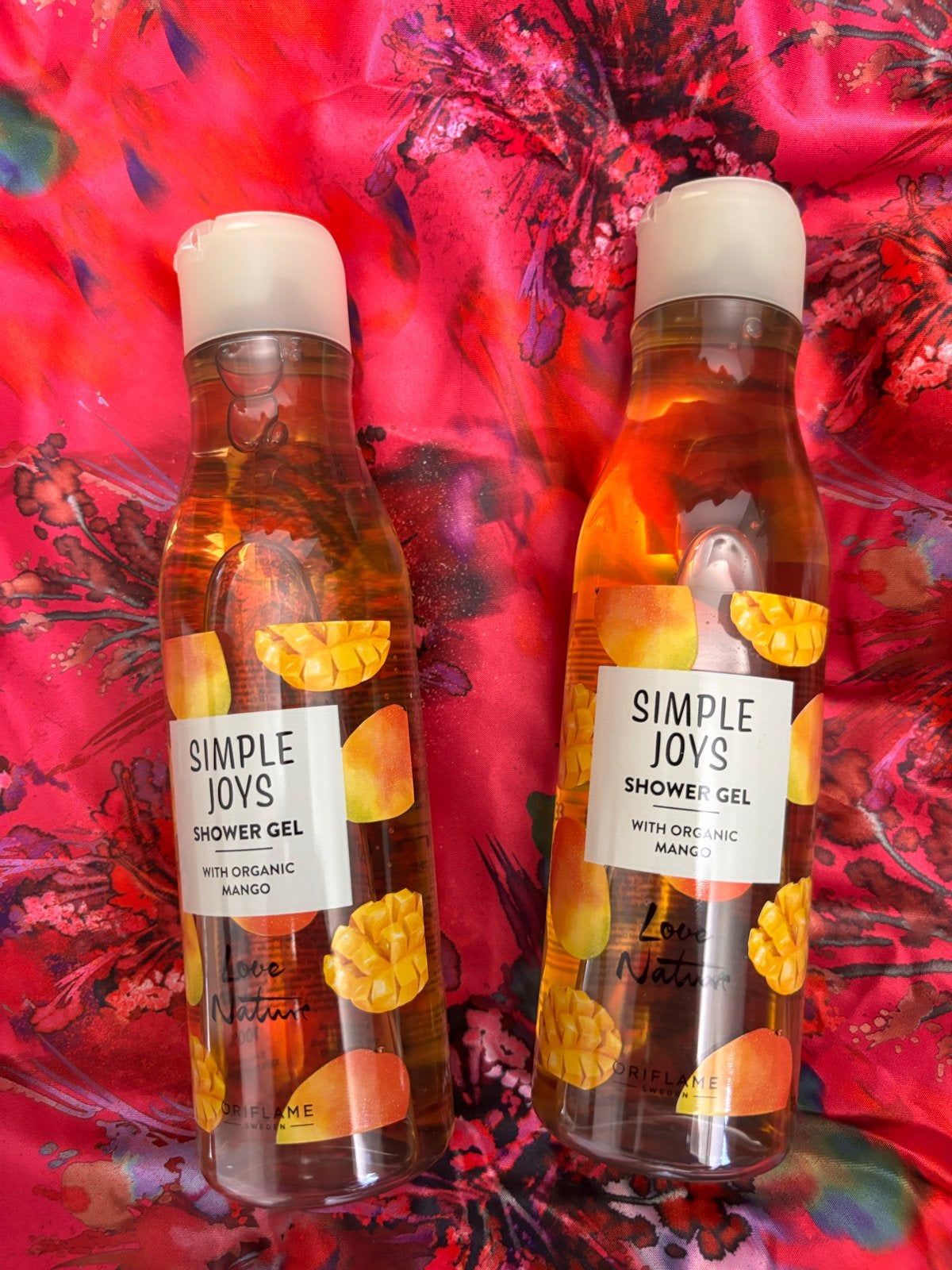 Oriflame Simple Joys Douchegel met Biologische Mango (2x), Ophalen of Verzenden, Nieuw, Bad & Douche