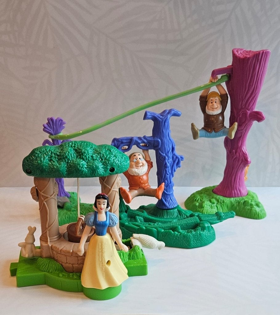 Sneeuwwitje Happy Meal 2001 - Doc, Giechel, Ophalen of Verzenden, Sneeuwwitje of Doornroosje, Zo goed als nieuw, Beeldje of Figuurtje