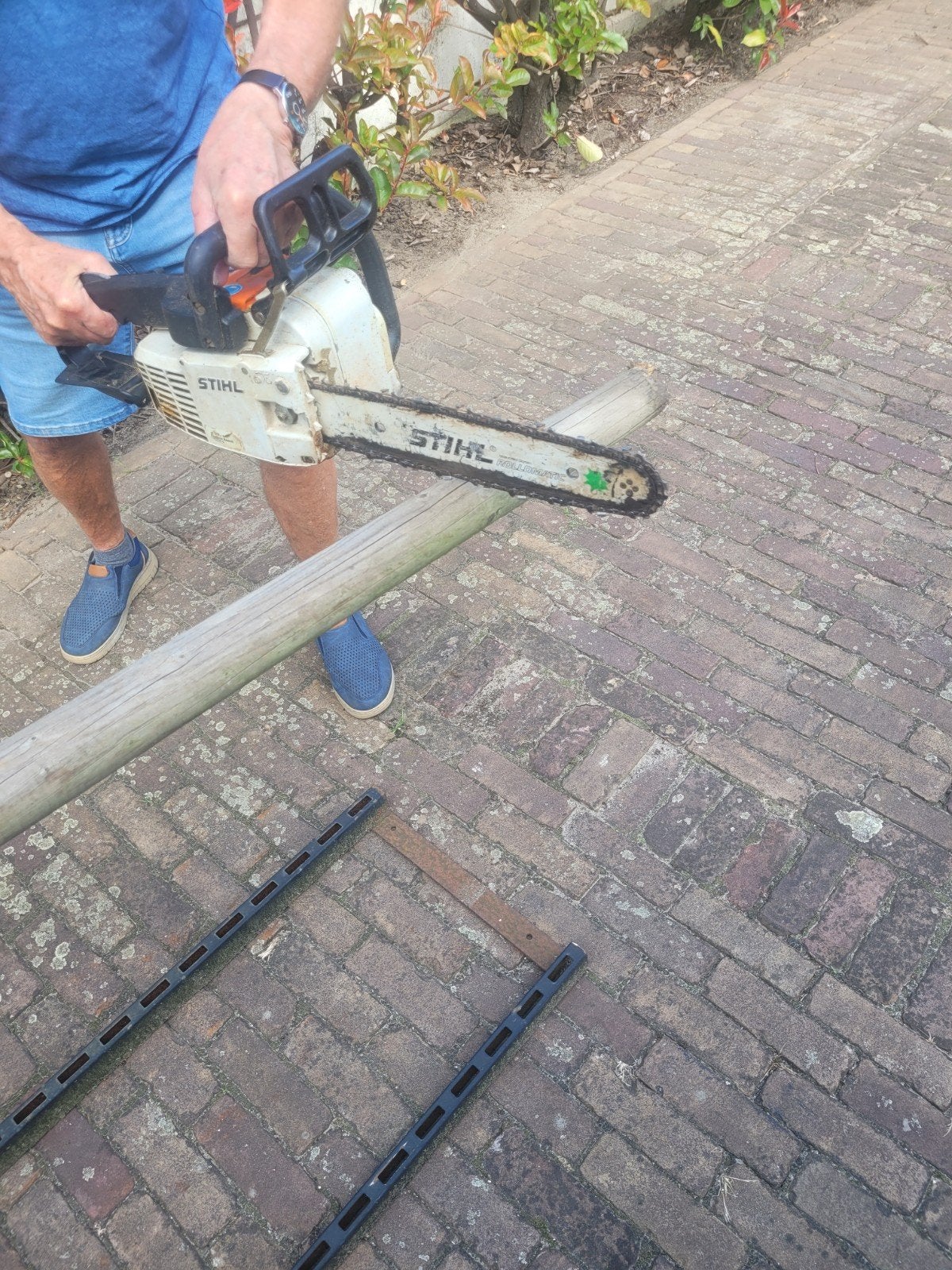 zaagbok, Minder dan 3 m³, Ophalen, Stammen