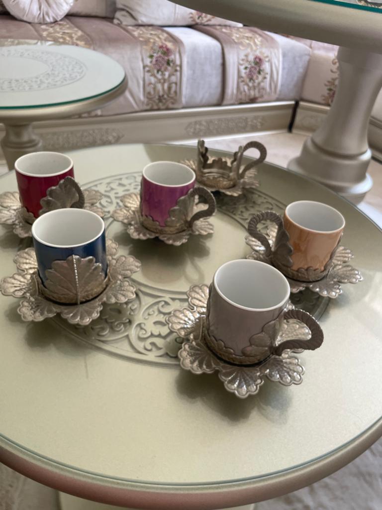 Set van 5 Turkse koffiekopjes met schotels espresso kopjes, Ophalen, Keramiek, Zo goed als nieuw, Overige stijlen