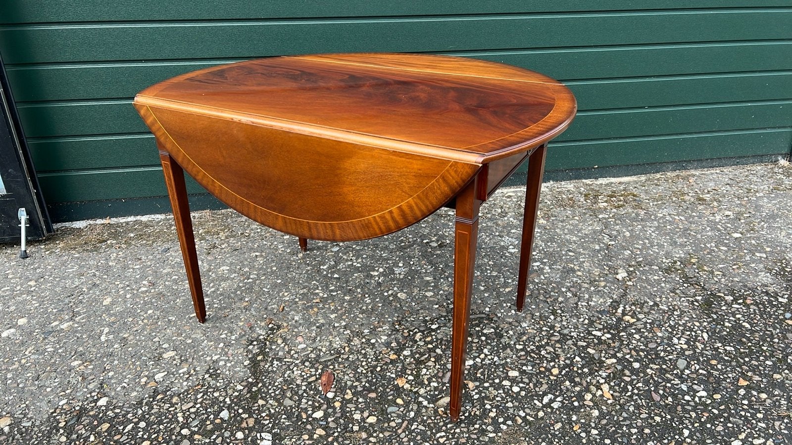 Grote collectie tafels en meubelen - Magazijnopruiming!, Antiek en Kunst, Ophalen