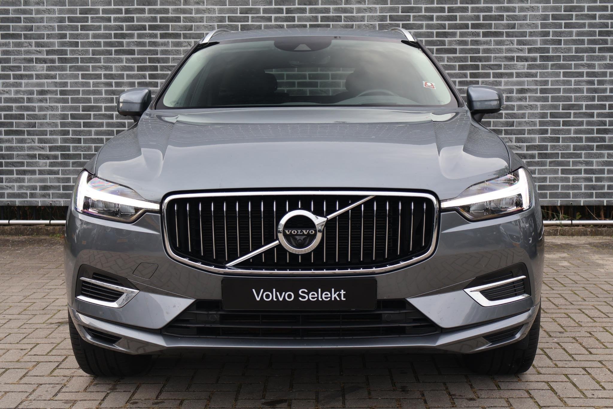 Volvo XC60 2.0 Recharge T6 AWD Business Pro | Plug-in Hybrid, Auto's, Gebruikt, Euro 6, 138 €/maand, 340 pk