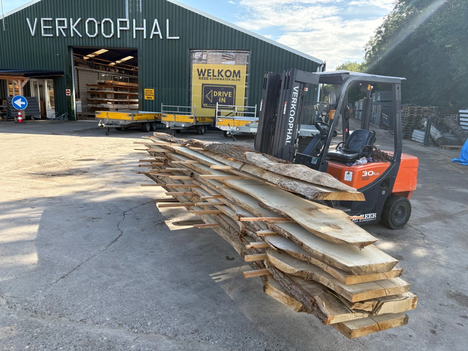 Eiken tafel-wastafelbladen / schaaldelen, Ophalen