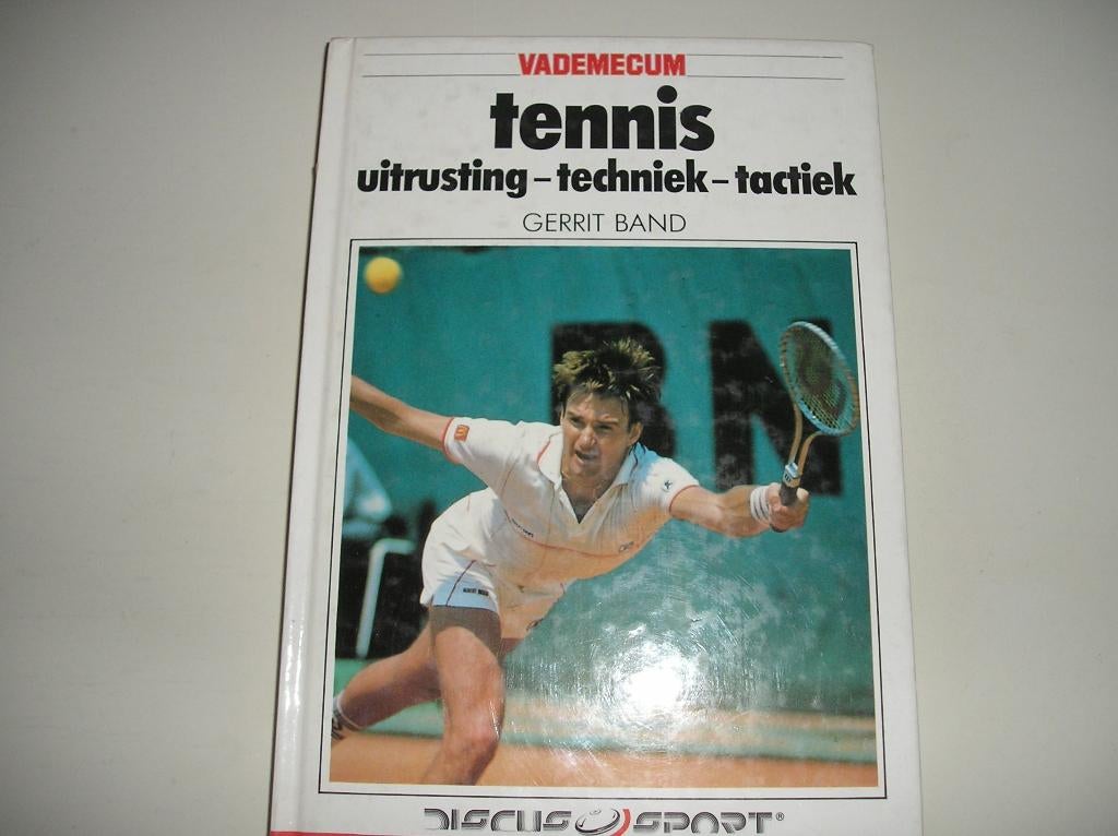 Boek tennis: techniek, tactiek en uitrusting. Gerrit Brand., Boeken, Ophalen of Verzenden, Zo goed als nieuw, Balsport