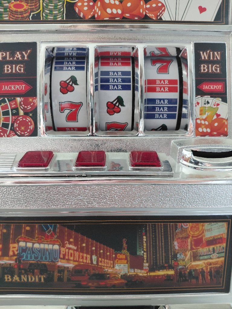SLOTMACHINE SPAARPOT, Ophalen, Zo goed als nieuw