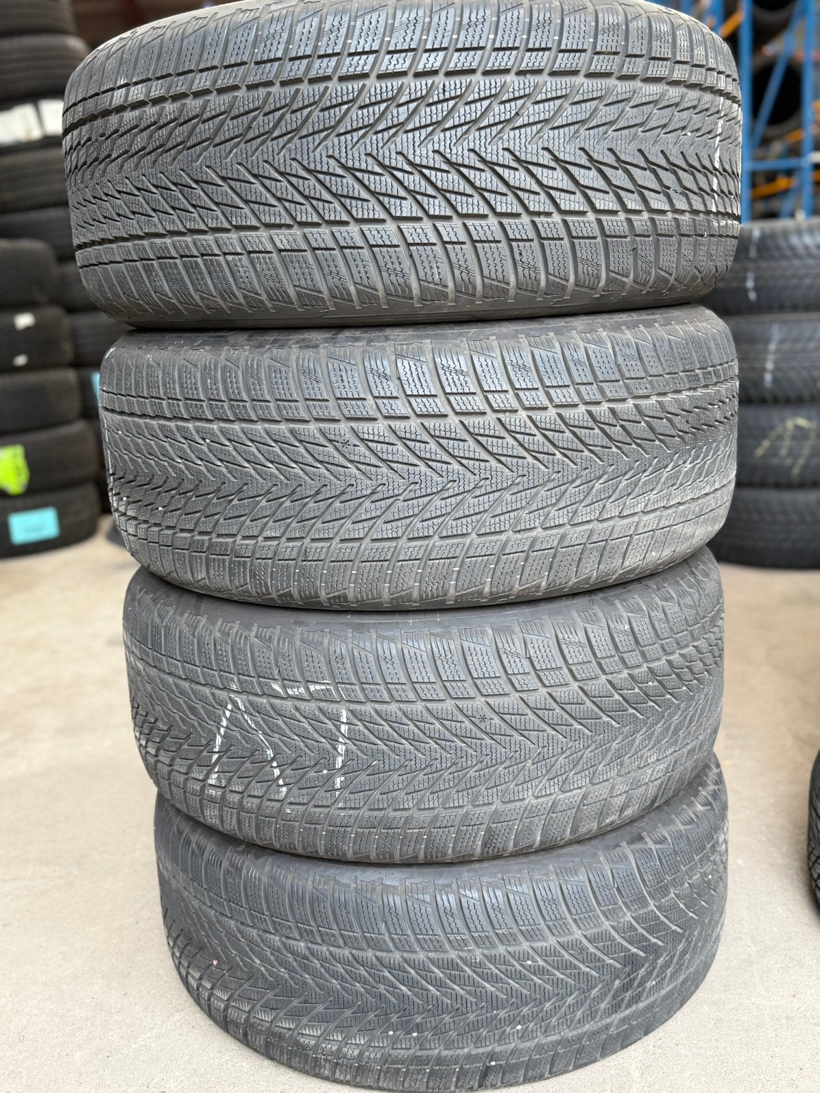 255/45r19 GoodYear winterbanden set, Auto-onderdelen, Banden en Velgen, Gebruikt, 255 mm, Winterbanden, Band(en)