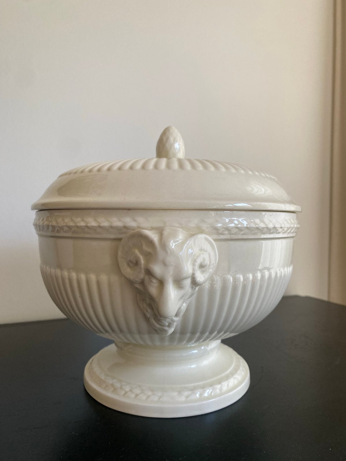 Wedgwood Edme Soepterrine / Schaal met deksel - 21cm, Ophalen