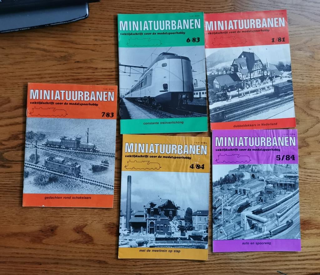 Miniatuurbanen Tijdschriften - Set van 5, Gebruikt, Analoog, Fleischmann, Gelijkstroom of Wisselstroom