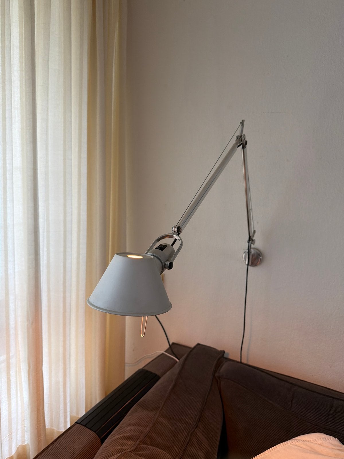 Artemide Tolomeo Wandlamp - Design M. De Lucchi G. Fassina, Huis en Inrichting, Ophalen, Gebruikt, Overige fittingen, Leeslamp