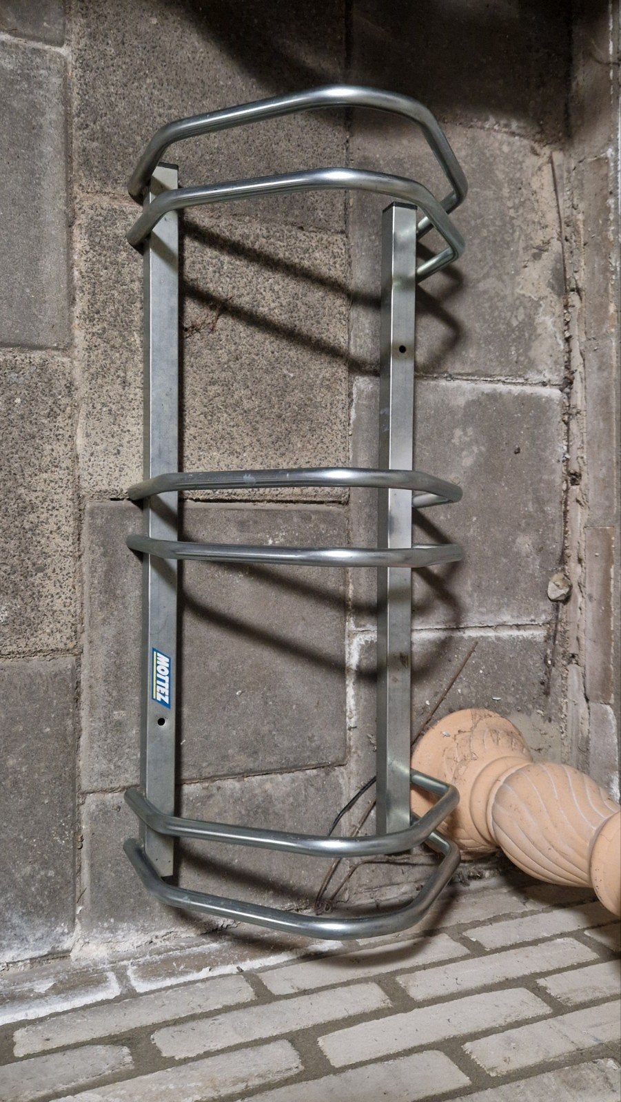 Mottez fietsenrek 3 fietsen face-to-face metaal grijs Ø30mm, Ophalen