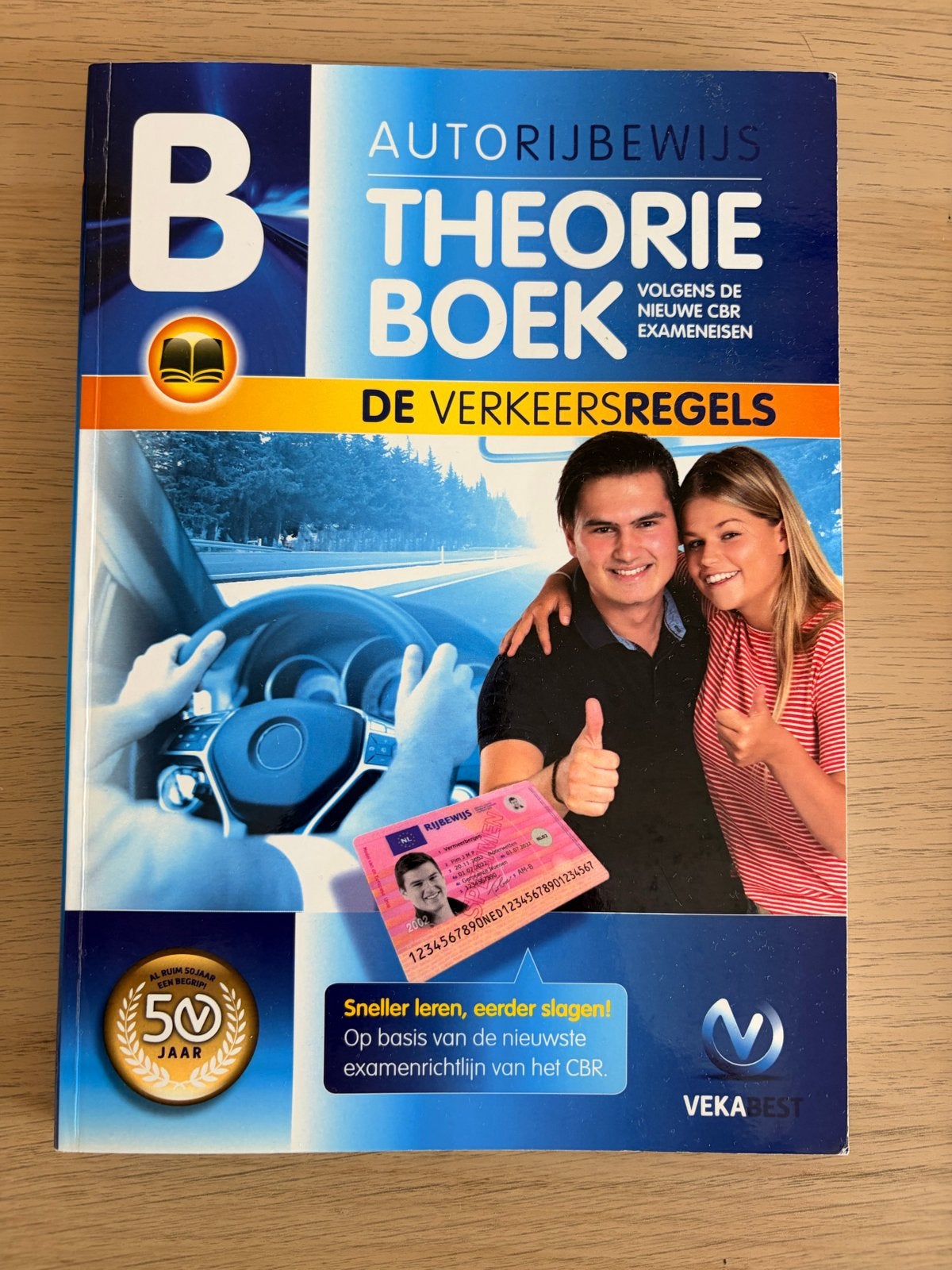 Theorieboek Autorijbewijs B, Boeken, Ophalen of Verzenden, Zo goed als nieuw, Niet van toepassing