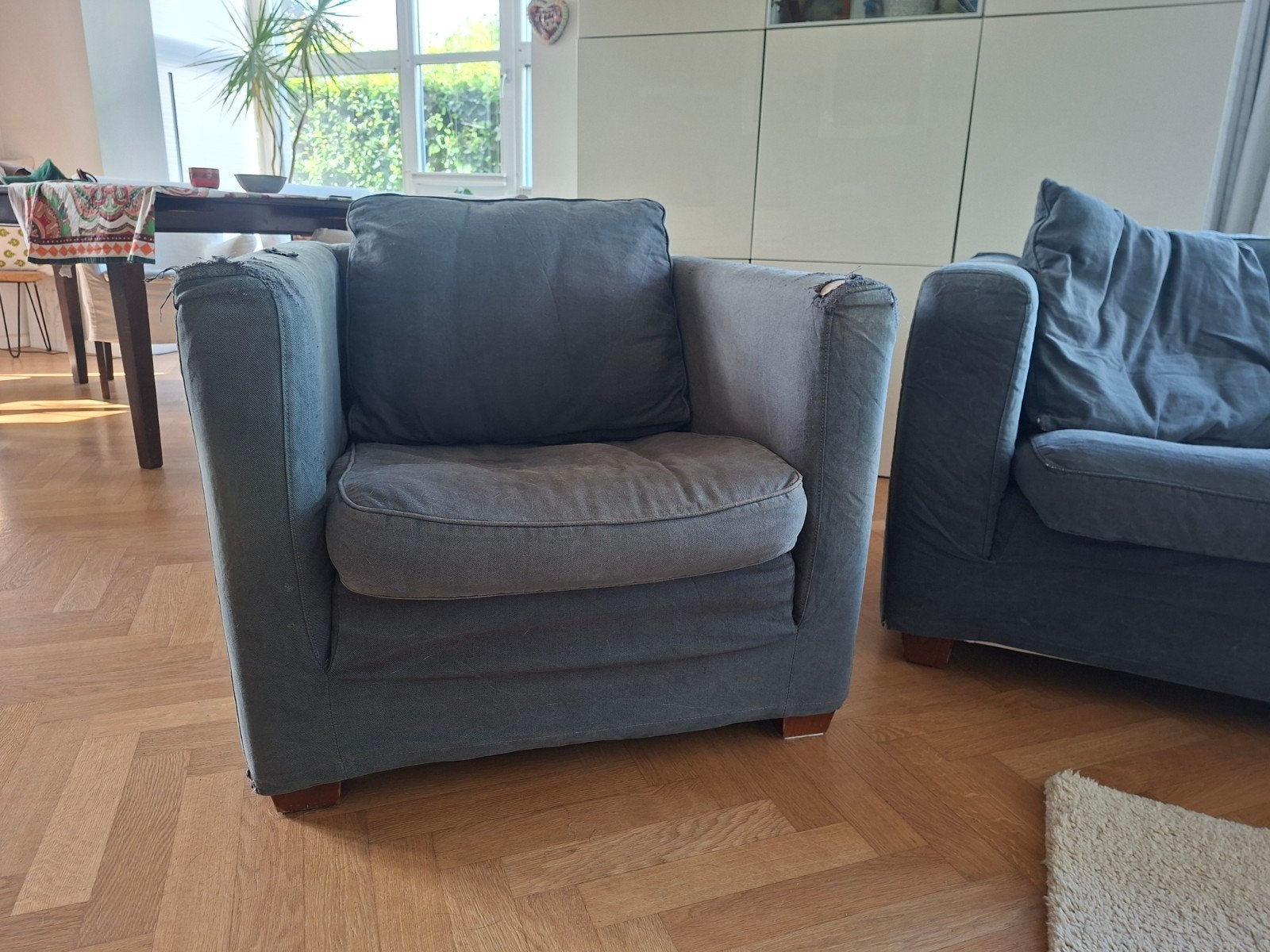 Gratis: Linteloo 3-zits en fauteuil (hoezen versleten), Ophalen, 250 tot 300 cm, Gebruikt, Driepersoons