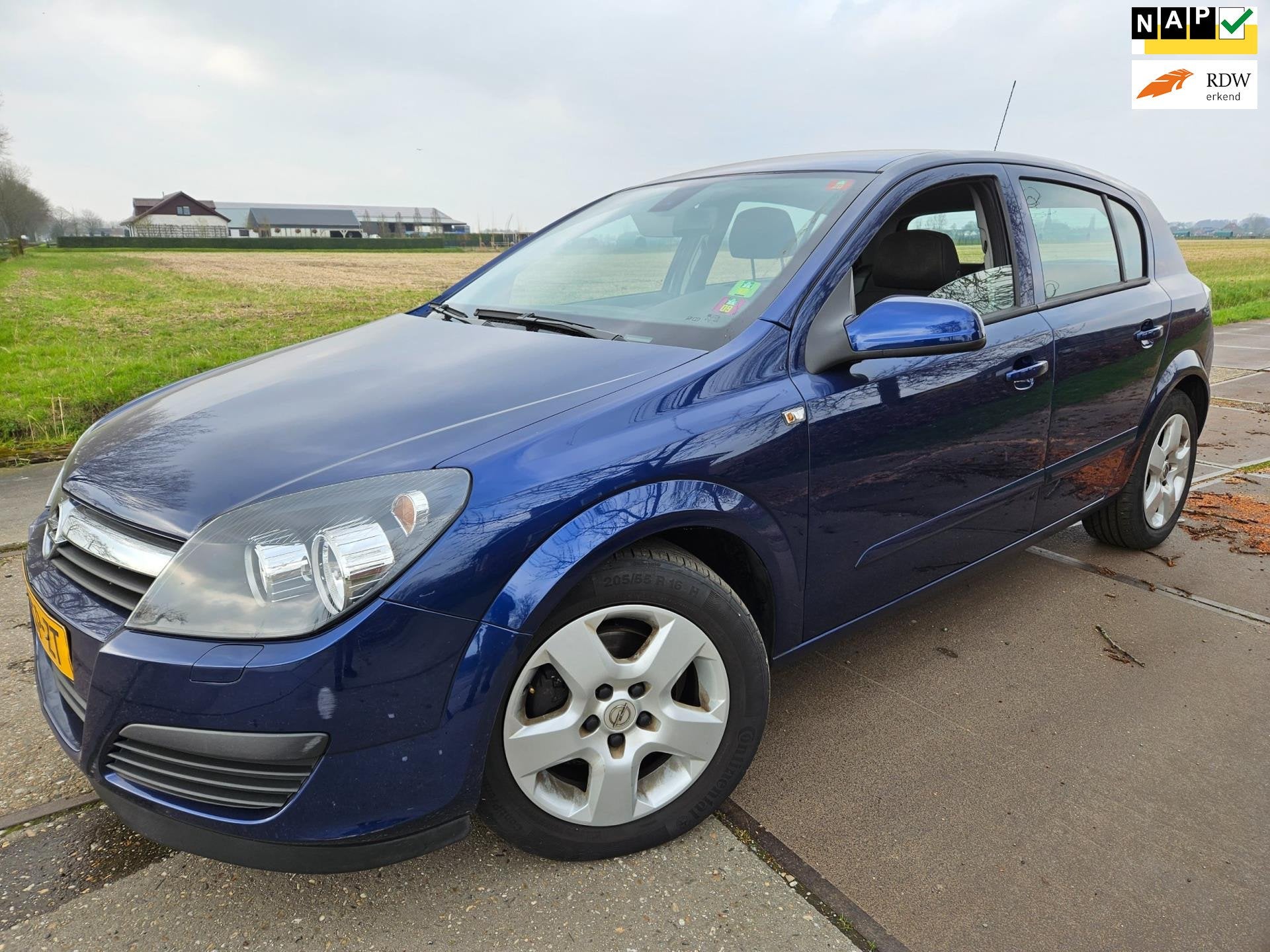 Opel Astra 1.6 Edition/ automaat/ aangepast voor invalide me, Auto's, 15 km/l, Gebruikt, 4 cilinders, 1165 kg