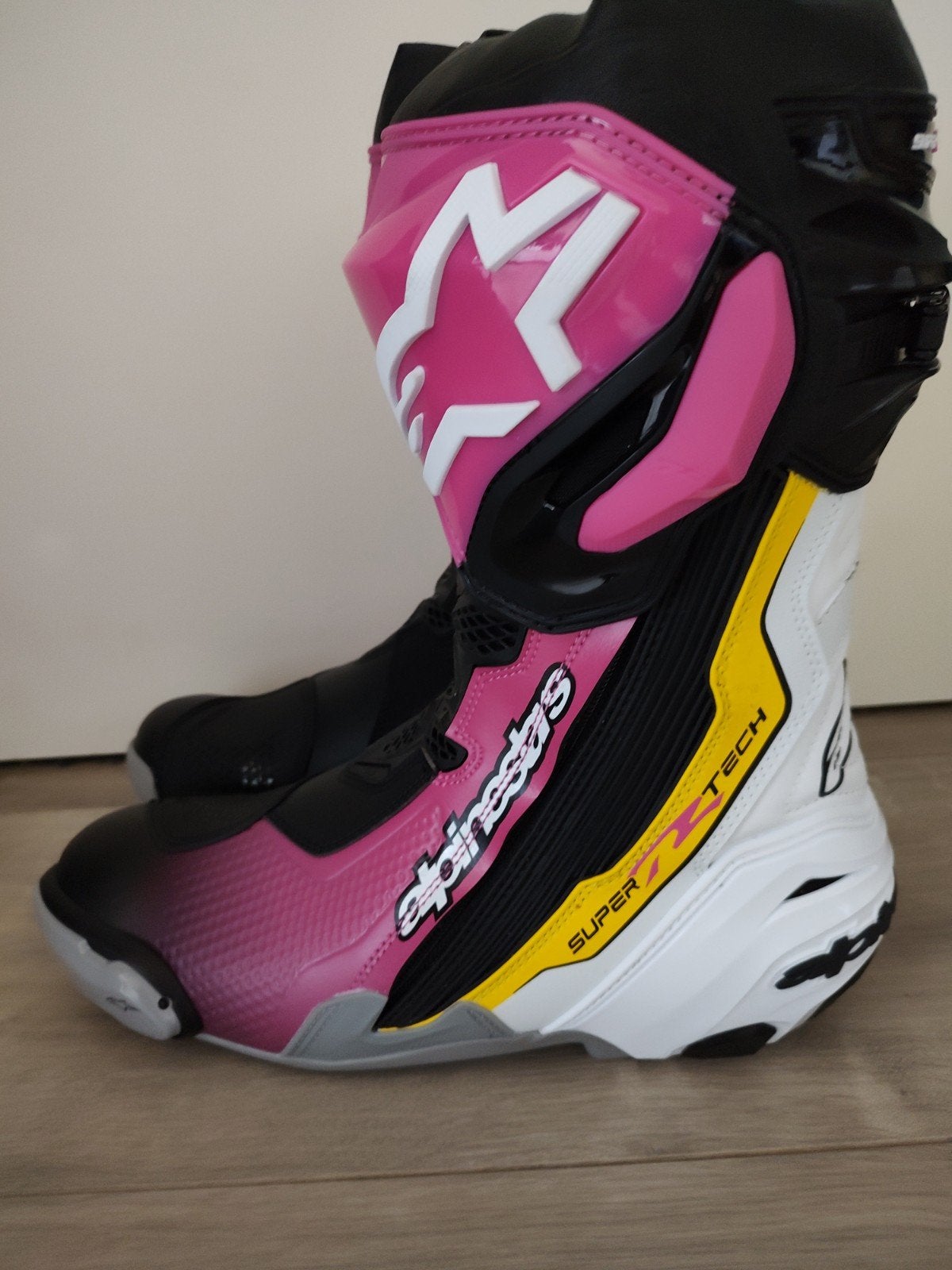 Nieuwe Alpinestars Supertech R Laarzen Magenta Maat 47, Nieuw met kaartje, Heren, Ophalen of Verzenden, Alpinestars