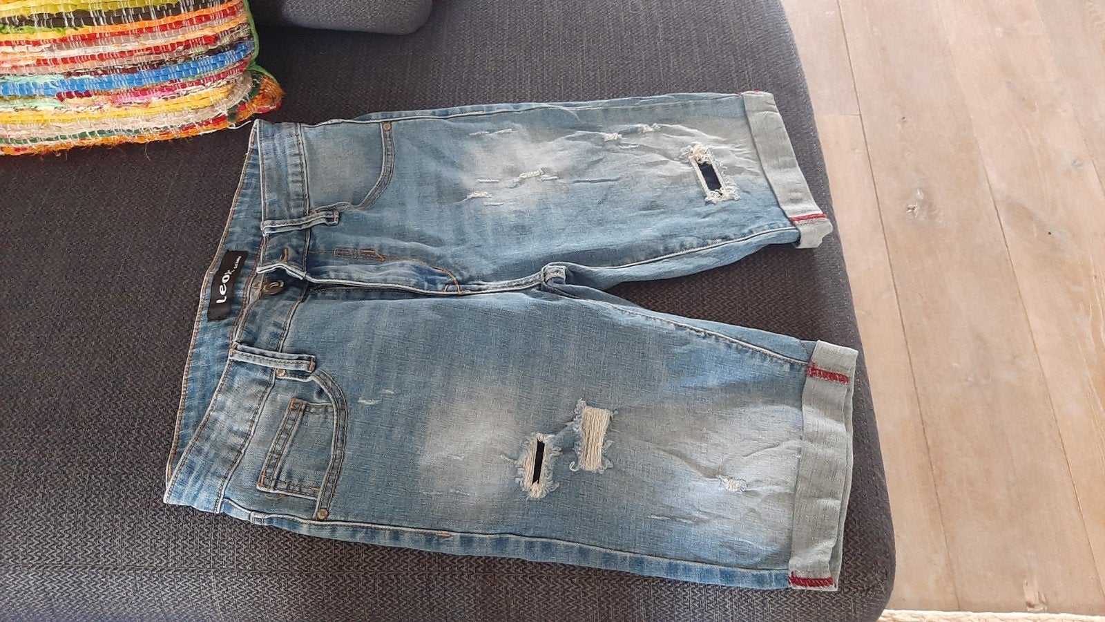 Korte broek Denim size 30 Leox., Kinderen en Baby's, Kinderkleding | Overige, Ophalen of Verzenden, Gebruikt, LEOX, Jongen
