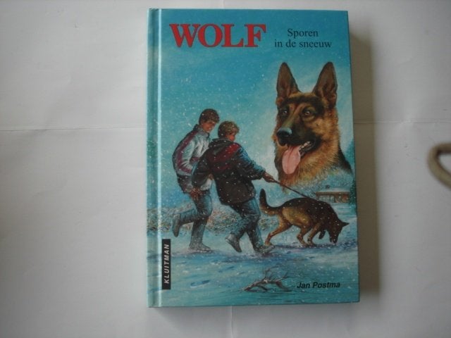 PP.(728) wolf. Sporen in de sneeuw.  : tekst  jan postma. , Ophalen of Verzenden, Zo goed als nieuw, Fictie algemeen