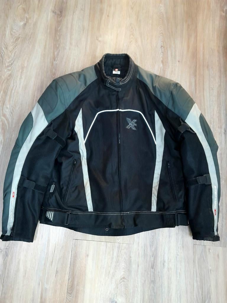 Motorjack (textiel) maat XL, Ophalen