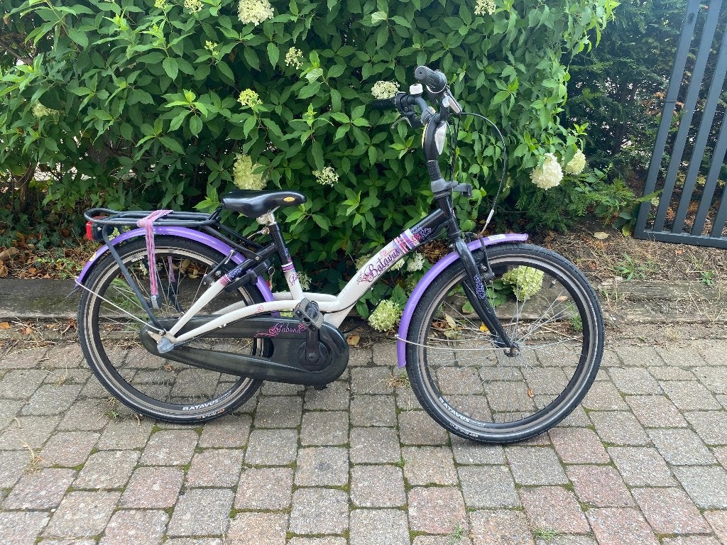 Batavus kinderfiets 24 inch - Paars/Wit, Fietsen en Brommers, Fietsen | Meisjes, Ophalen, Terugtraprem, Batavus, Handrem
