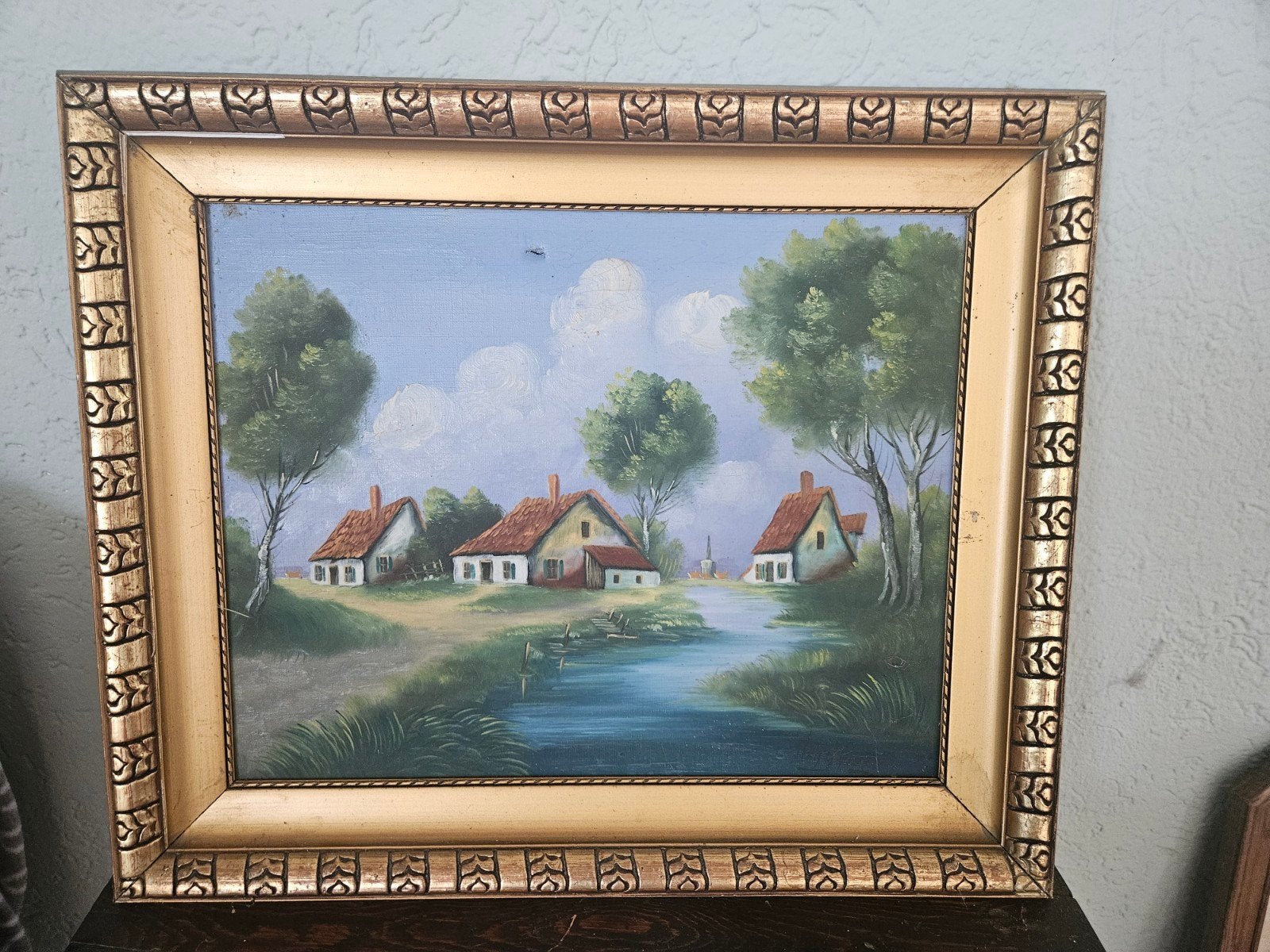 Schilderij met landschap en huizen, klein gaatje, Antiek en Kunst, Ophalen, Doek, Realistisch, Landschap
