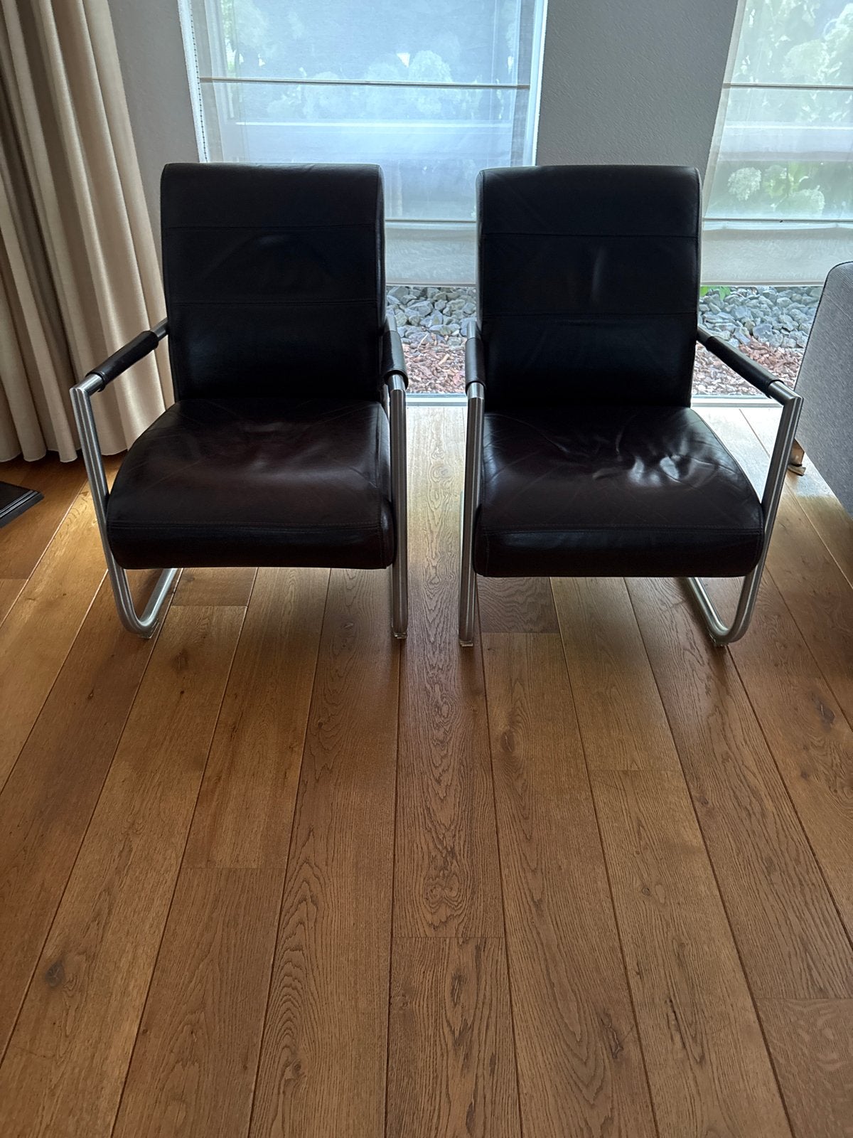 2 bruine leren Henders & Hazel fauteuils met metalen frame, Ophalen, Gebruikt, Twee, Bruin