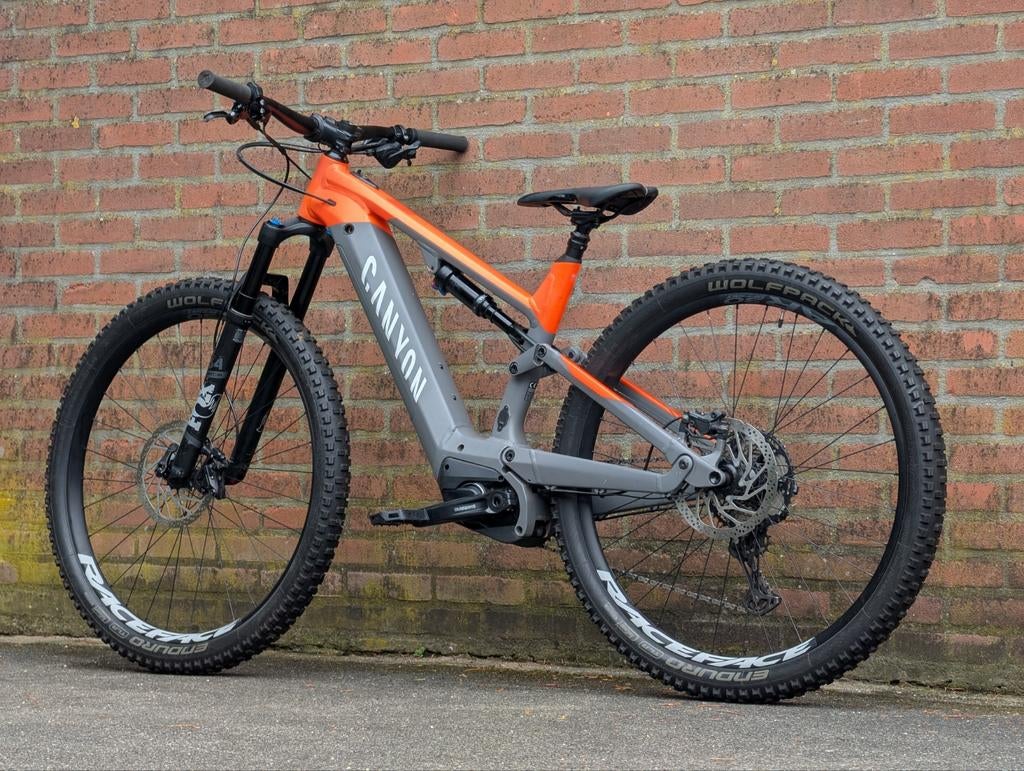 Canyon Neuron ON 8.0 E-MTB - Maat M, Fietsen en Brommers, Gebruikt, Fully, Schijfrem, Ophalen