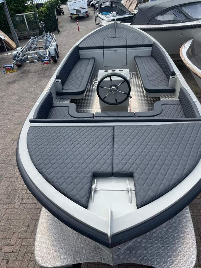 Steelfish 670 vaarklaar 60pk Honda grijs Loosdrecht, Watersport en Boten, Sloepen, Overige typen, Zwemtrap/-plateau, Overige brandstoffen