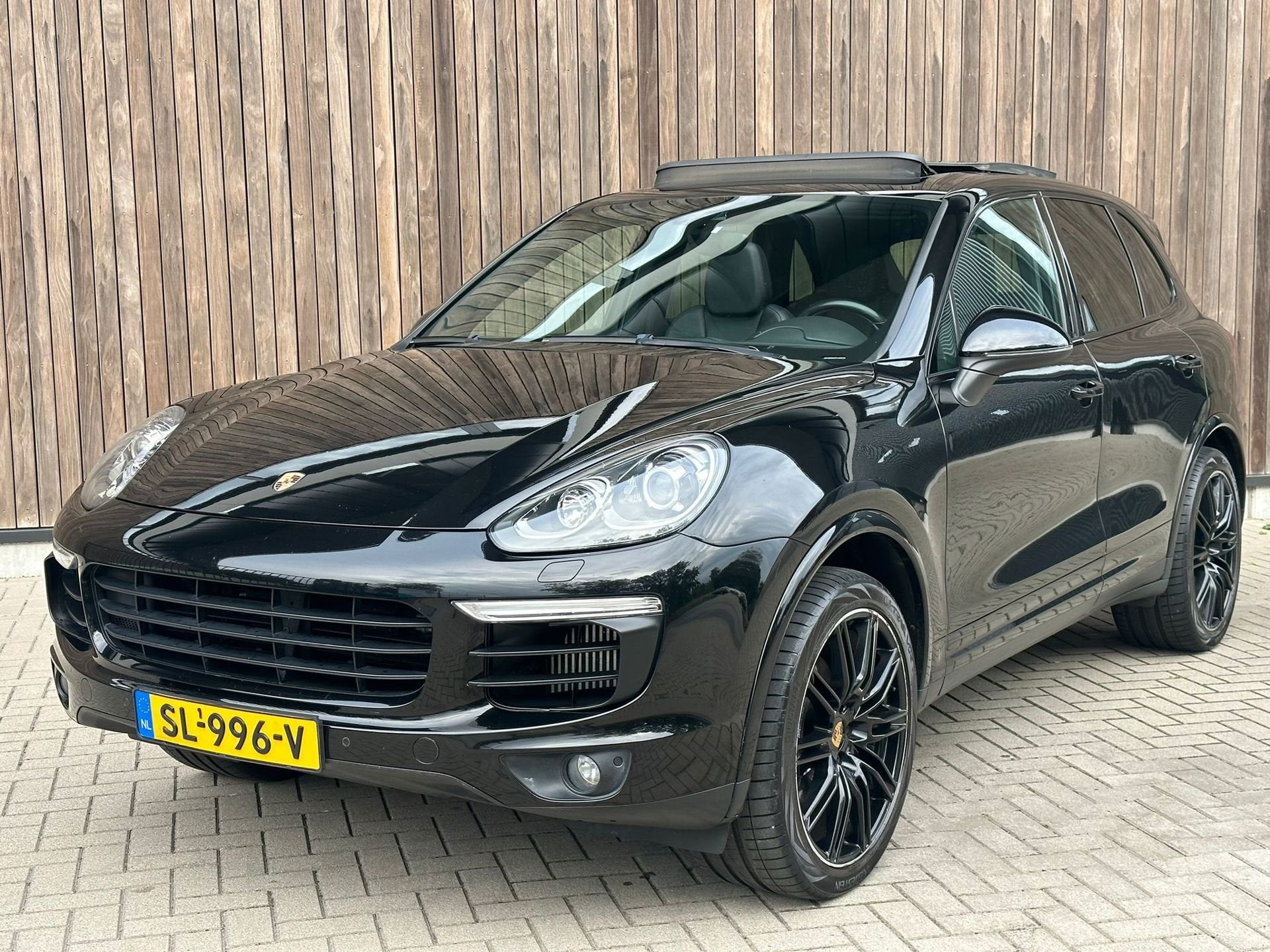 Porsche Cayenne 3.0 D | LED | PANO | LEDER | XENON |, Auto's, Automaat, Cayenne, 15 km/l, 255 €/maand