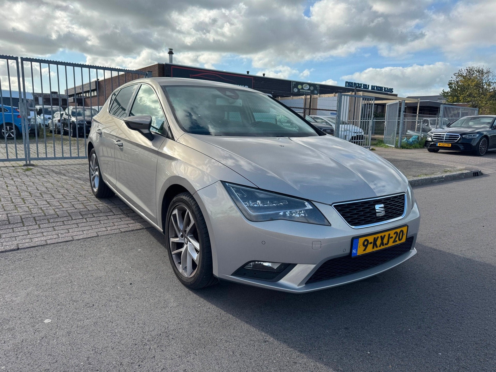Seat Leon 2.0 TDI AUTOMAAT 150 PK XENON/LED/NAVI, Auto's, Euro 5, Gebruikt, 4 cilinders, 150 pk