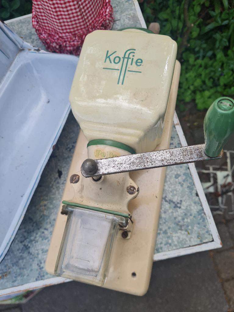 Zeer oude complete koffiemolen Pede wand model, Ophalen of Verzenden