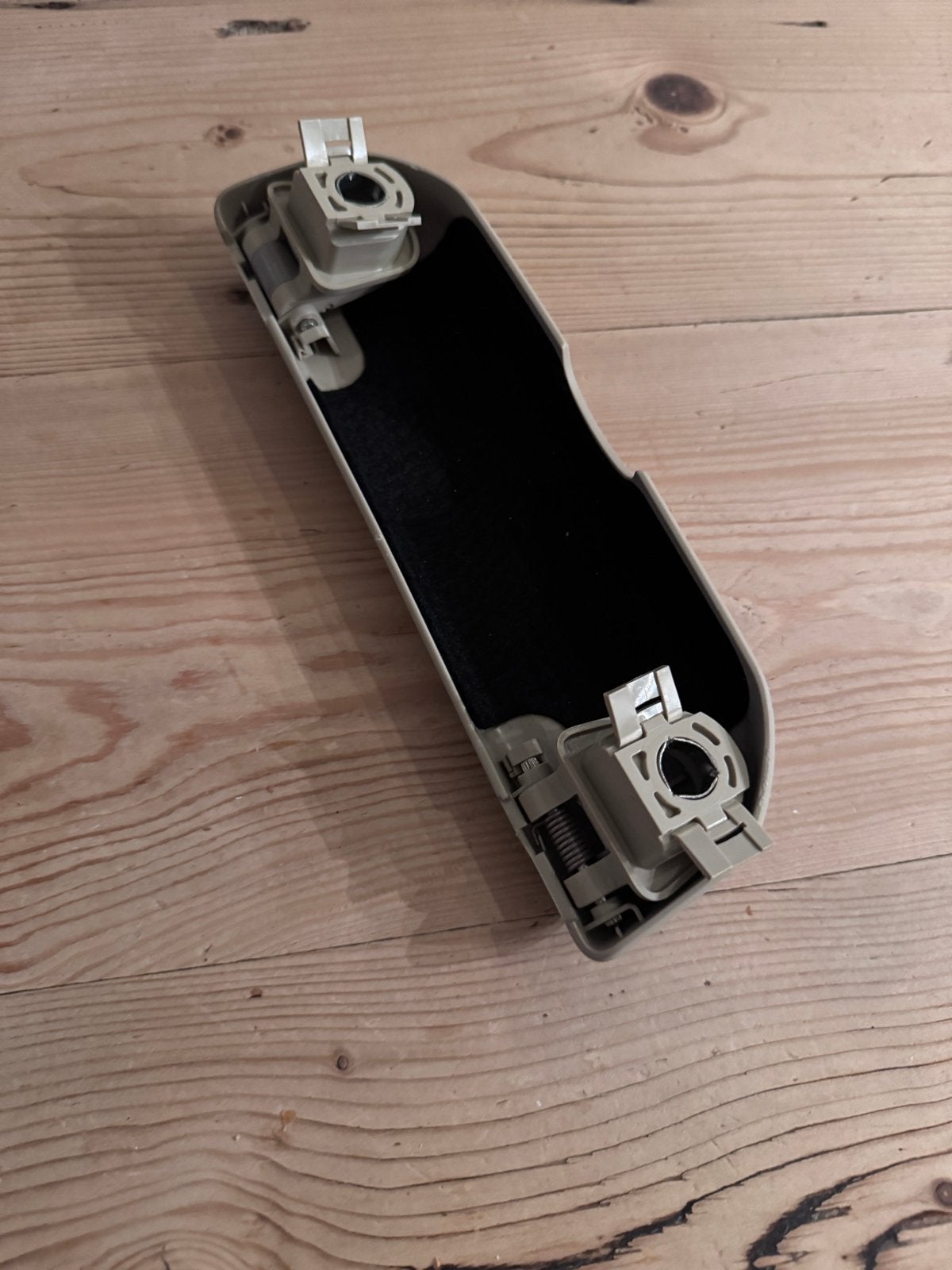 Gratis? Volvo zonnebrilhouder - Origineel V60 accessoire, Ophalen of Verzenden, Gebruikt, Volvo