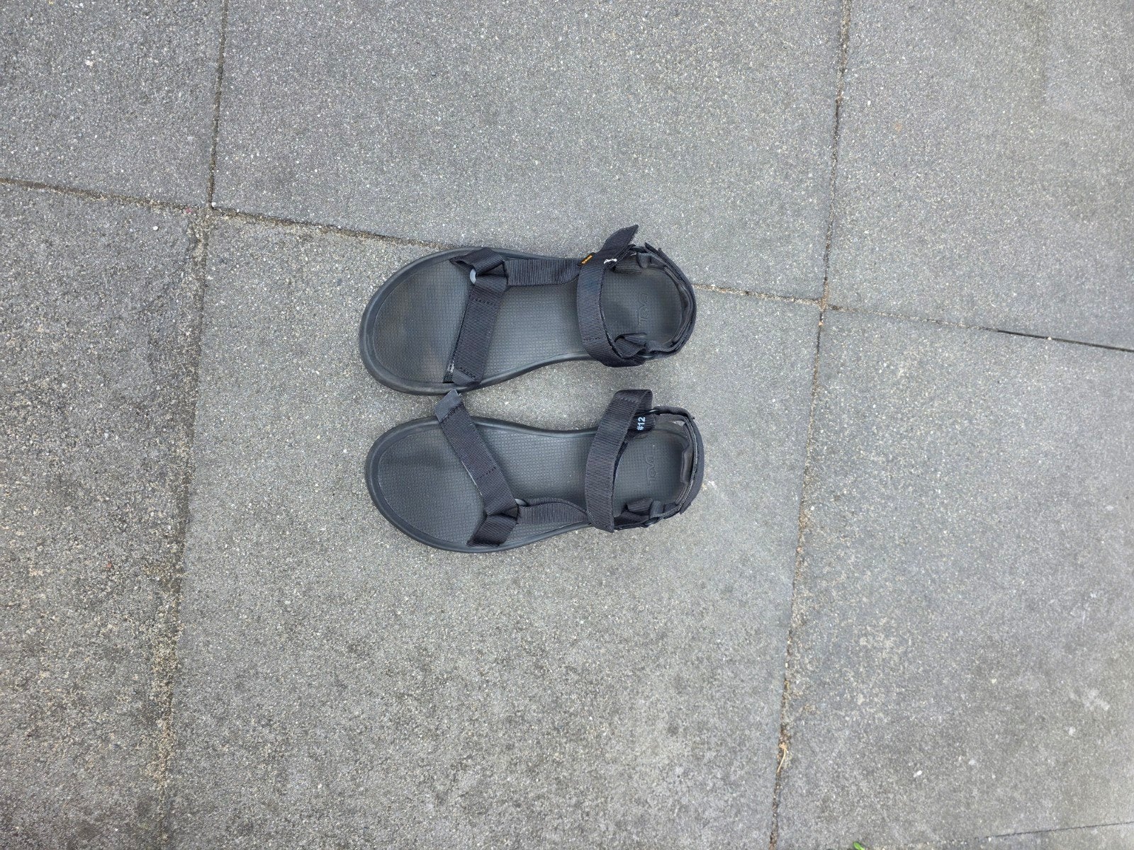 Teva Hurricane XLT3 sandalen - Zo goed als nieuw, maat 45,5, Ophalen, Zo goed als nieuw, Zwart