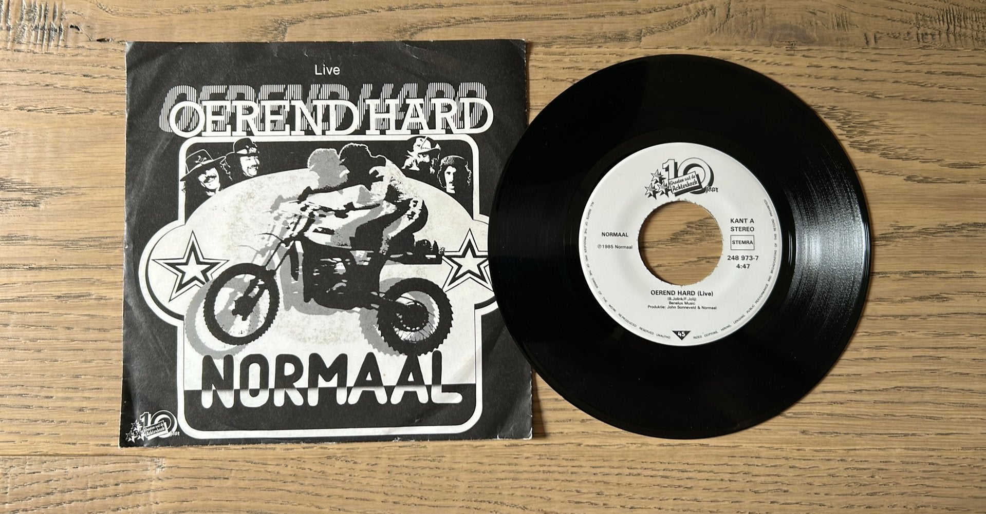 Normaal - Oerend hard live (single), Cd's en Dvd's, Vinyl Singles, 7 inch, Ophalen of Verzenden, Zo goed als nieuw, Nederlandstalig
