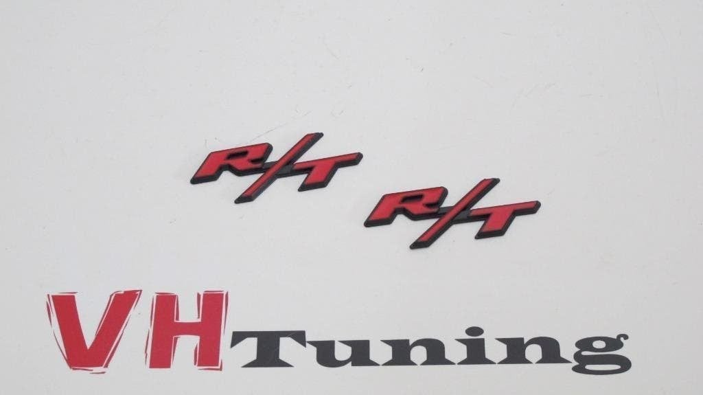 Dodge R/T 3D logo zelfklevend 6CM metaal zwart/rood 2 stuks, Ophalen of Verzenden