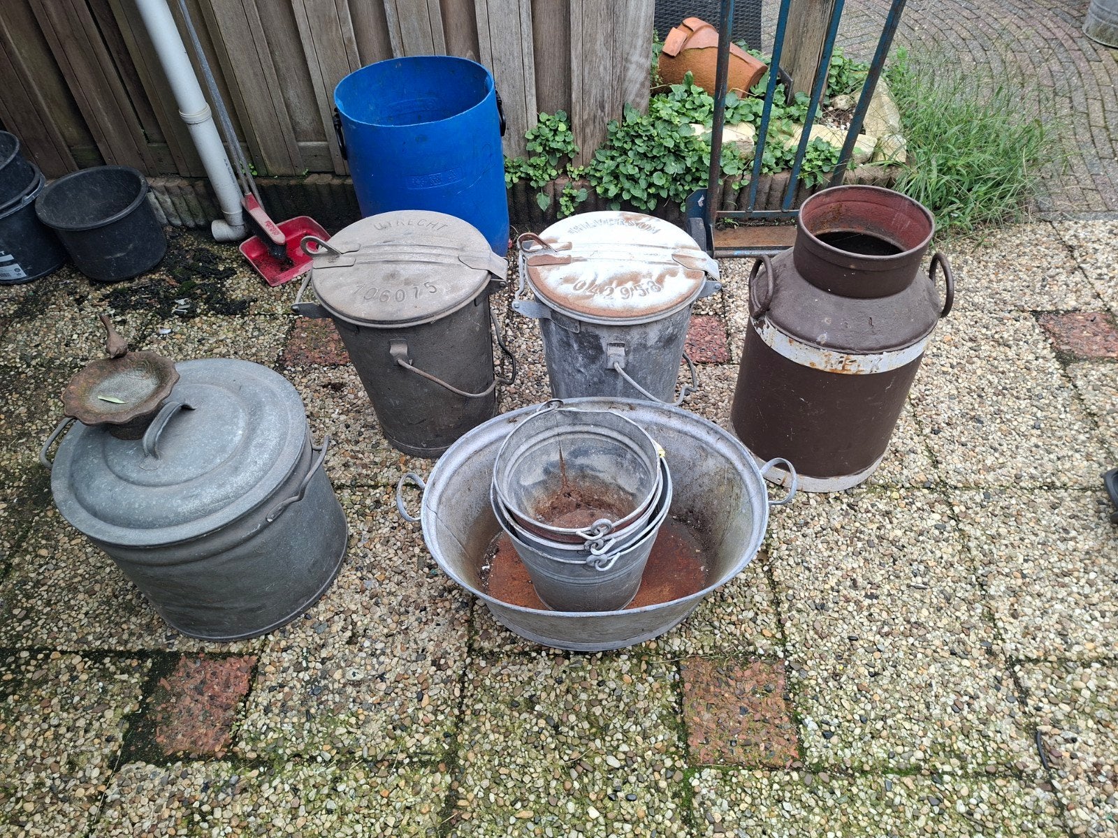 “Oude Zinken/Gietijzeren Emmers, Ketels & Kuipen – Vintage S, Ophalen, Gebruikt
