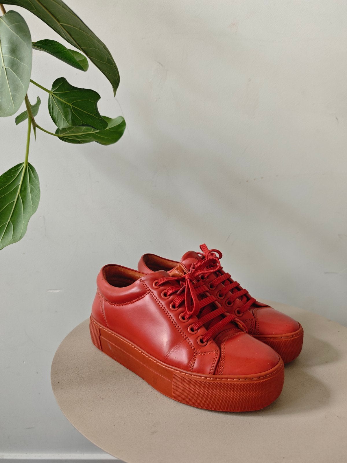 ETQ designer merk oranje leren sneakers maat 37 was €250, Oranje, Ophalen of Verzenden, Sneakers of Gympen, ETQ