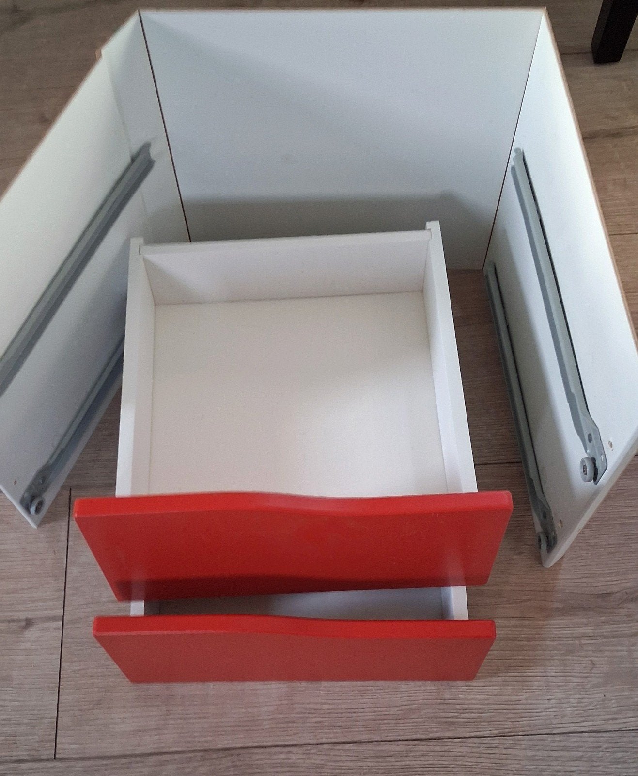 2 rode inzet lades voor kallax kast Ikea. 2 setjes €10 p/st, Minder dan 50 cm, Gebruikt, 1 of 2 laden, Minder dan 100 cm